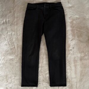 Ann Taylor Women's Size 8 The Taper Straight-Leg Black Denim Pants